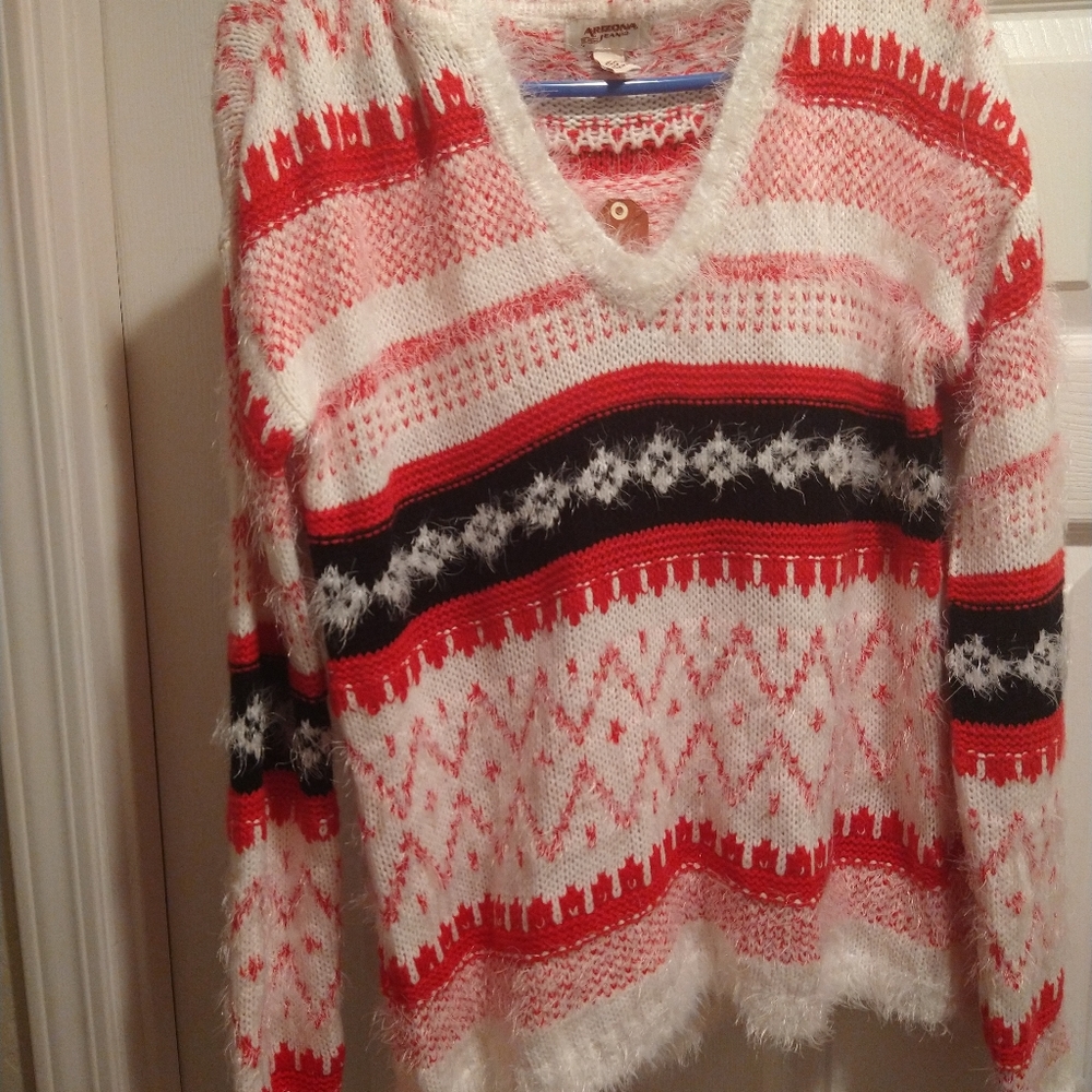 Shirt - Picture 2 of 4